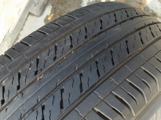 ขายล้อISUZU GOLD 16 ยางปี12 4 ล้อ ขายล้อISUZU GOLD 16 ยางปี12 4 ล้อ