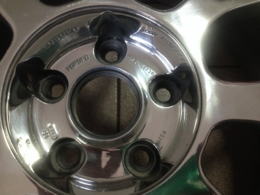 ล้อเเท้ BBS WISER 18หน้า8หลัง9อ๊อฟ38ล้อฟอสน้ำหนักเบาปัดเงามาใหม่ใสวิ้งๆ ล้อเเท้ BBS WISER 18หน้า8หลัง9อ๊อฟ38ล้อฟอสน้ำหนักเบาปัดเงามาใหม่ใสวิ้งๆ