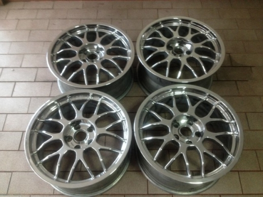 ล้อเเท้ BBS WISER 18หน้า8หลัง9อ๊อฟ38ล้อฟอสน้ำหนักเบาปัดเงามาใหม่ใสวิ้งๆ ล้อเเท้ BBS WISER 18หน้า8หลัง9อ๊อฟ38ล้อฟอสน้ำหนักเบาปัดเงามาใหม่ใสวิ้งๆ