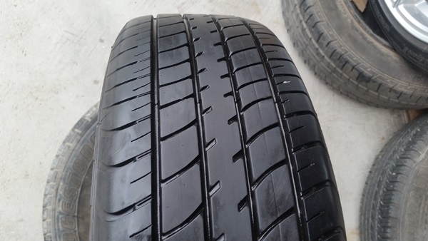 ขายล้อTOYOTA VIOS12 ก้าน (สีกัล) ยางปี 14 4 ล้อ