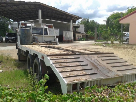 10 ล้อท้ายลาด 168 แรง KT725 รถ 2 เพลา สวย เดิมๆ