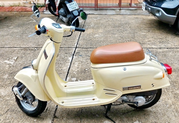 ขายด่วนรถป๊อป honda giorno