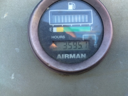 ปั้มลมแบบสกรู AIRMAN PDS70S-5B11046 ปี 2002 นำเข้าจากญี่ปุ่น ไม่แพงครับ