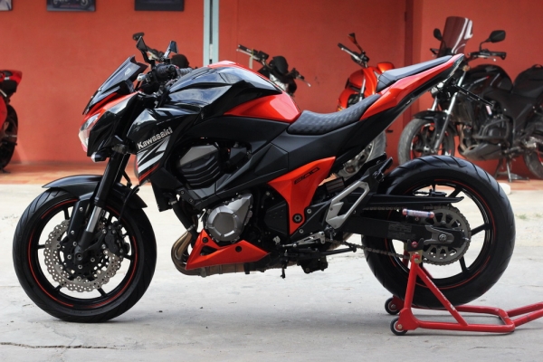 <เอิร์ท พิดโลก> z800 2013 สภาพสวย <เอิร์ท พิดโลก> z800 2013 สภาพสวย