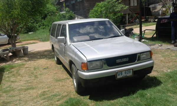 ขาย อีซูซุ แวน พร้อมใช้ เครื่องมังกรทอง ปี37พวงมาลัยเวอร์ แอร์ ขาย อีซูซุ แวน พร้อมใช้ เครื่องมังกรทอง ปี37พวงมาลัยเวอร์ แอร์