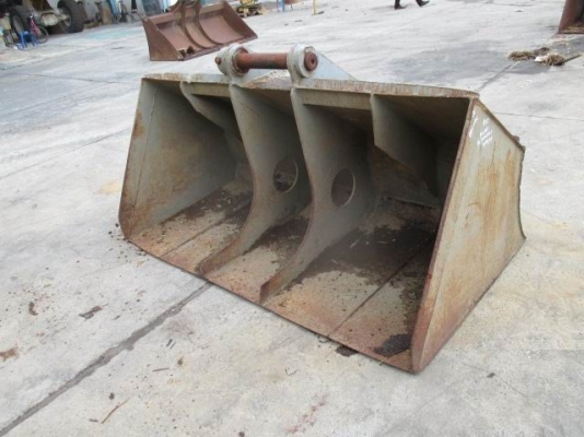 ขายบุ้งกี๋ปากกว้าง สำหรับรถขนาด 200 ราคา 17,000 บาท