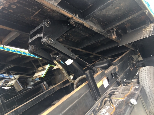 ขาย 6 ล้อ อีซูซุดัมพ์ FRR 190 แรง ปี 58 วิ่งน้อย 5x,xxx  สภาพน้องป้ายแดง  จัดแนนท์ได้ครับ สนใจติดต่อ 081-9420141  ,  081-5715326