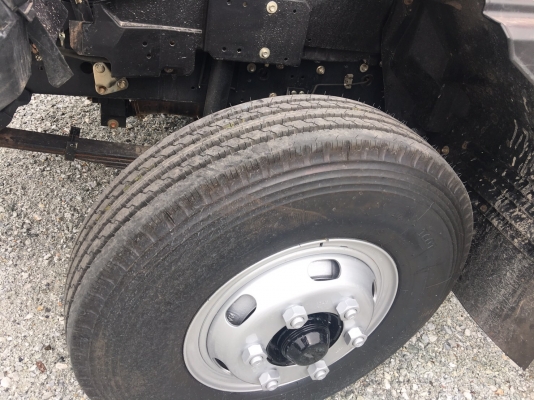 ขาย 6 ล้อ อีซูซุดัมพ์ FRR 190 แรง ปี 58 วิ่งน้อย 5x,xxx  สภาพน้องป้ายแดง  จัดแนนท์ได้ครับ สนใจติดต่อ 081-9420141  ,  081-5715326