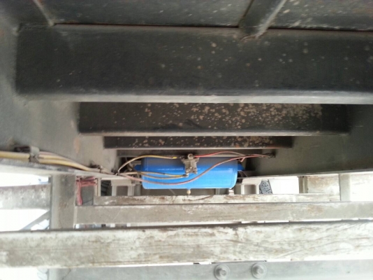 ขายหางพ่วง  สามมิต  2  เพลา.  ปี 54.  ,  ( * มี ขาย 4 หาง. )     สนใจติดต่อ  081 - 6079515