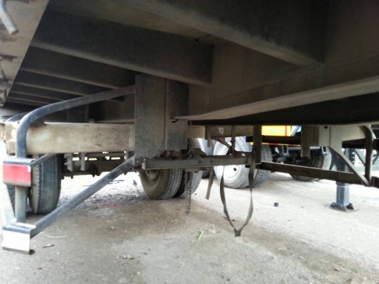 ขายหางพ่วง  สามมิต  2  เพลา.  ปี 54.  ,  ( * มี ขาย 4 หาง. )     สนใจติดต่อ  081 - 6079515