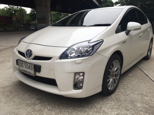 toyota prius 1.8 สีขาว ปี 2011 รถสวยมีเสน่ห์มาก พร้อมใช้งาน toyota prius 1.8 สีขาว ปี 2011 รถสวยมีเสน่ห์มาก พร้อมใช้งาน