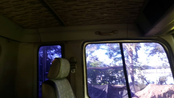 ขายด่วน HINO FL1J สภาพสวยพร้อมใช้งาน รถปี43 ยางดีพร้อมใช้งานคัชชีสวย  ภายในเรียบร้อย เอกสารพร้อมโอน