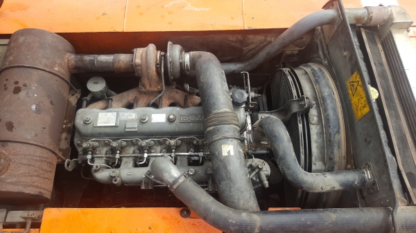 แบคโฮ HITACHI รุ่น ZX200-1