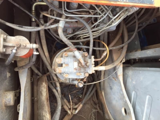 HITACHI ZX -200. สภาพสวยมากๆๆพร้อมใช้สุดๆๆเอกสารอินวอย HITACHI ZX -200. สภาพสวยมากๆๆพร้อมใช้สุดๆๆเอกสารอินวอย