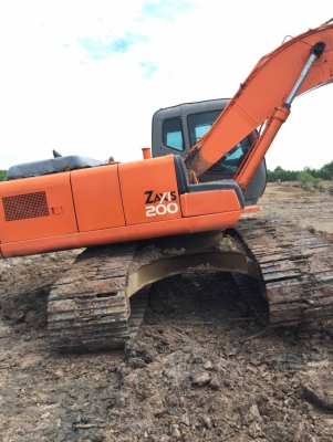 HITACHI ZX -200. สภาพสวยมากๆๆพร้อมใช้สุดๆๆเอกสารอินวอย HITACHI ZX -200. สภาพสวยมากๆๆพร้อมใช้สุดๆๆเอกสารอินวอย
