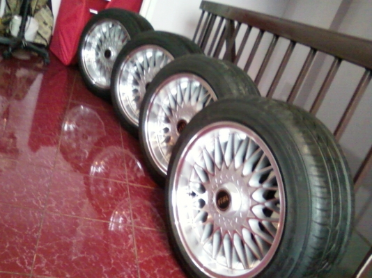 RAIL เส้นสายลายศิลยื  16นิ้ว 5 รู 114และ5 รู120 พร้อมยาง195 50 16 เรสซิ้ง