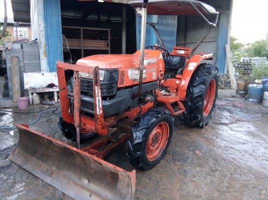 ขายรถไถคูโบต้า 45 แรง พร้อมอุปกรณ์ 3 ชิ้น