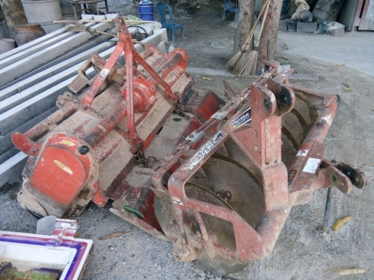 ขายรถไถคูโบต้า 45 แรง พร้อมอุปกรณ์ 3 ชิ้น ขายรถไถคูโบต้า 45 แรง พร้อมอุปกรณ์ 3 ชิ้น