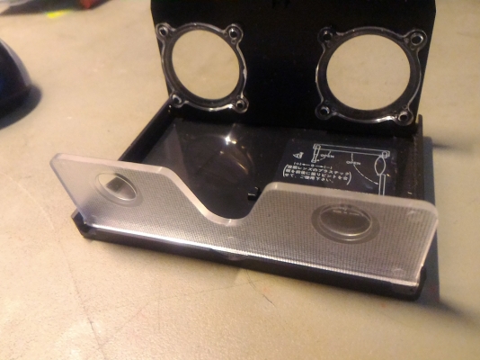 กล่องส่องทางไกลจากญี่ปุ่น SPORTS GLASS แบบเปิดฝา - พับเก็บ พับแล้วเพื่อบางมากแค่ 5 มม.