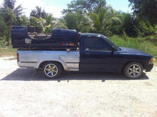 ลูกกระบะ toyota mighty-x cap ใส่ ln-80 ln-100 ช่วงสััน 4ขอ 9500 บาท