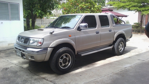 นิสสัน ฟรอนเทียร๋ 2.5 ดีเซล ปี2001 โฟร์วิล อินเตอร์คูลเลอร์