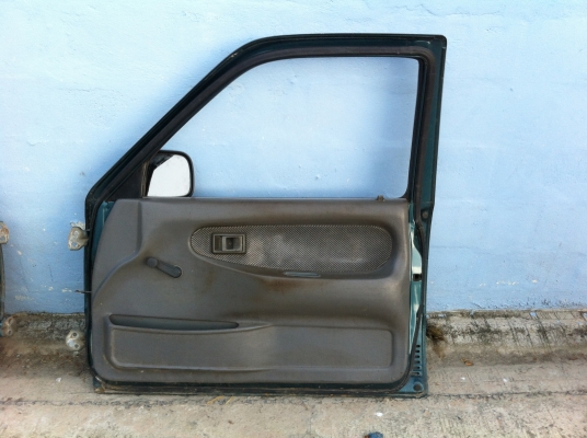 ประตู toyota mighty x เดิมติดรถ ตอนเดียวและแค็ป อุปกรณ์ครบ ใส่ได้เลย 5500 บาท