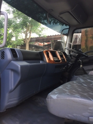 ขาย6ล้อHino Mega144แรงม้า ยูโร2 ปี49 ตู้แห้งมิเนียม ยาว5.60ม