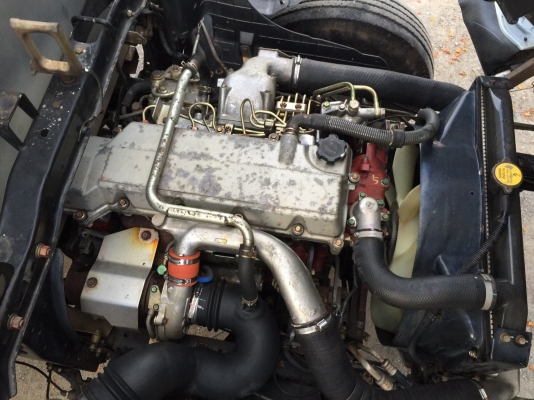 ขาย6ล้อHino Mega144แรงม้า ยูโร2 ปี49 ตู้แห้งมิเนียม ยาว5.60ม