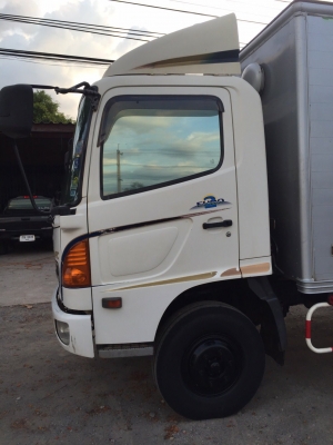 ขาย6ล้อHino Mega144แรงม้า ยูโร2 ปี49 ตู้แห้งมิเนียม ยาว5.60ม