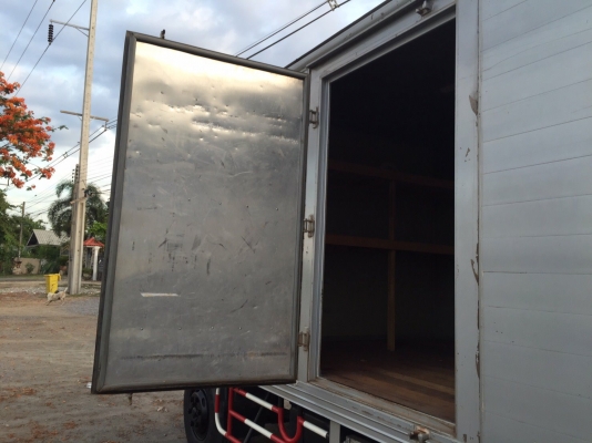 ขาย6ล้อHino Mega144แรงม้า ยูโร2 ปี49 ตู้แห้งมิเนียม ยาว5.60ม