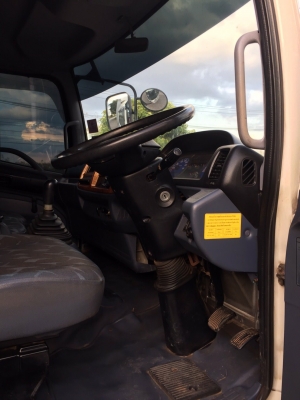 ขาย6ล้อHino Mega144แรงม้า ยูโร2 ปี49 ตู้แห้งมิเนียม ยาว5.60ม