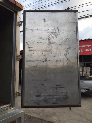 ขาย6ล้อHino Mega144แรงม้า ยูโร2 ปี49 ตู้แห้งมิเนียม ยาว5.60ม