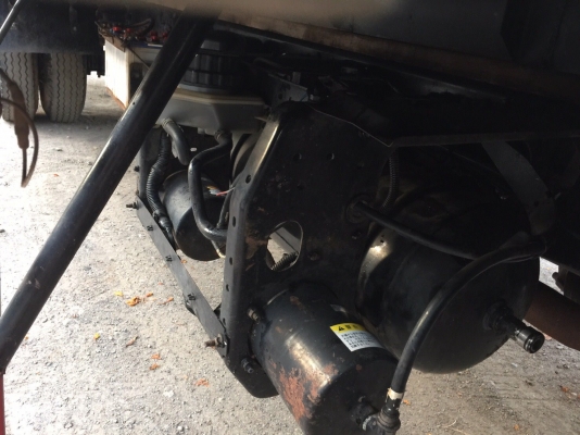 ขาย6ล้อHino Mega144แรงม้า ยูโร2 ปี49 ตู้แห้งมิเนียม ยาว5.60ม