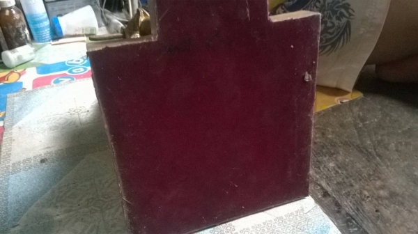 พระรูปในหลวง เนื้อเรซิน เคลือบทองแดง แปะทองคำเปลว สวยๆๆ เหมาะแก่การสักการะบูชา 15,000