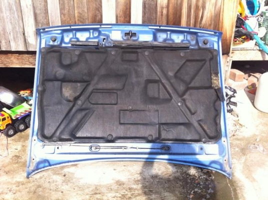 ขาย ฝากระโปรง isuzu mu ใส่ tfr cameo 1500 บ