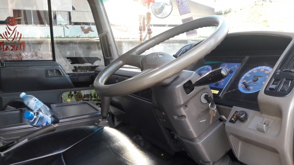 Hino FD3h เครื่อง Jo8c 220 ยางเรเดี่ยน แอร์ สภาพพร้อมใช้ Hino FD3h เครื่อง Jo8c 220 ยางเรเดี่ยน แอร์ สภาพพร้อมใช้