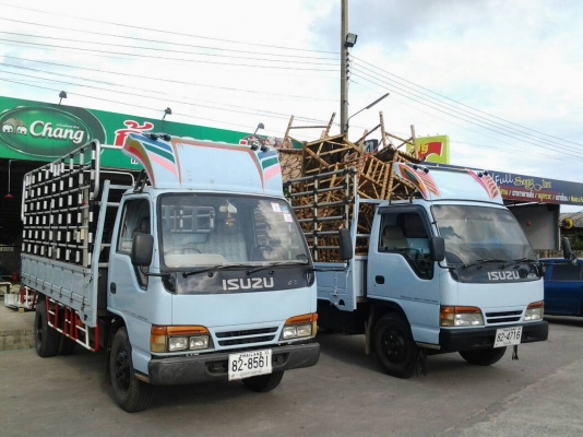 Isuzu NKR ปี43 120 แรง ขายทั้งคู่คันล่ะ375000