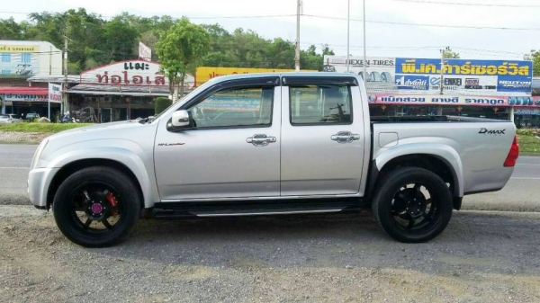 ^^^ หล่อมาก CAB4 คันนี้ เช่นเดิม ออกรถ 2900 ครับ ^^^ ^^^ หล่อมาก CAB4 คันนี้ เช่นเดิม ออกรถ 2900 ครับ ^^^