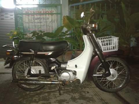 ขาย Yamaha V50 รุ่นสตราท์มือเก่าญี่ปุ่นทะเบียนแท้ราคา 9000บาทครับ