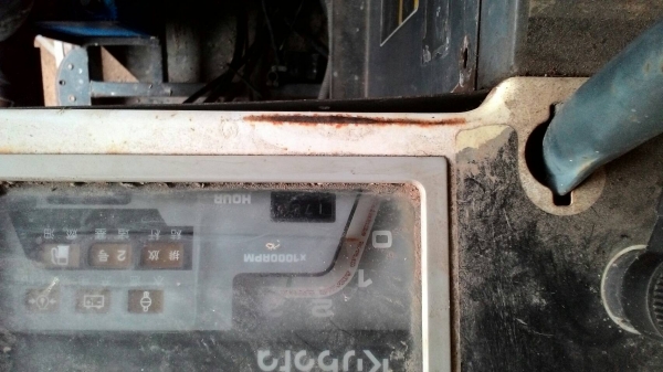 ขายรถเกียวข้าว  DC 60 ปี 52  ราคาเบาฯ   250000 ด่วน  เอาไปไม่ต้องซ่อมลุยงานเลยต้องการขายด่วนต้องการใช้เงิน