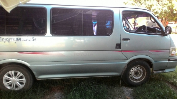 ต้องการขายรถตู้ 2002 ปี 42 พร้อมใช้ ( ราคาลดสุด ฯฯไปเลย ) งดต่อ ลอง 95000 บาท ได้คับ ต้องการขายรถตู้ 2002 ปี 42 พร้อมใช้ ( ราคาลดสุด ฯฯไปเลย ) งดต่อ ลอง 95000 บาท ได้คับ