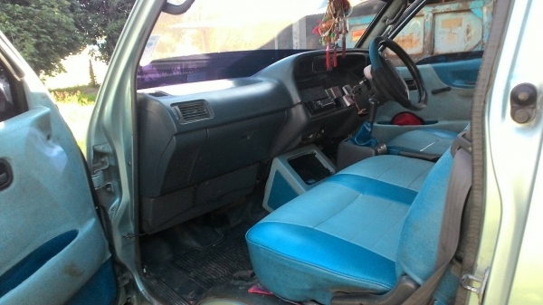 ต้องการขายรถตู้ 2002 ปี 42 พร้อมใช้ ( ราคาลดสุด ฯฯไปเลย ) งดต่อ ลอง 95000 บาท ได้คับ ต้องการขายรถตู้ 2002 ปี 42 พร้อมใช้ ( ราคาลดสุด ฯฯไปเลย ) งดต่อ ลอง 95000 บาท ได้คับ