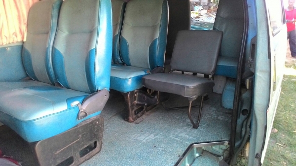 ต้องการขายรถตู้ 2002 ปี 42 พร้อมใช้ ( ราคาลดสุด ฯฯไปเลย ) งดต่อ ลอง 95000 บาท ได้คับ ต้องการขายรถตู้ 2002 ปี 42 พร้อมใช้ ( ราคาลดสุด ฯฯไปเลย ) งดต่อ ลอง 95000 บาท ได้คับ