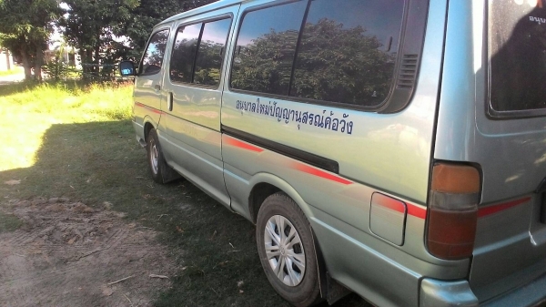 ต้องการขายรถตู้ 2002 ปี 42 พร้อมใช้ ( ราคาลดสุด ฯฯไปเลย ) งดต่อ ลอง 95000 บาท ได้คับ ต้องการขายรถตู้ 2002 ปี 42 พร้อมใช้ ( ราคาลดสุด ฯฯไปเลย ) งดต่อ ลอง 95000 บาท ได้คับ