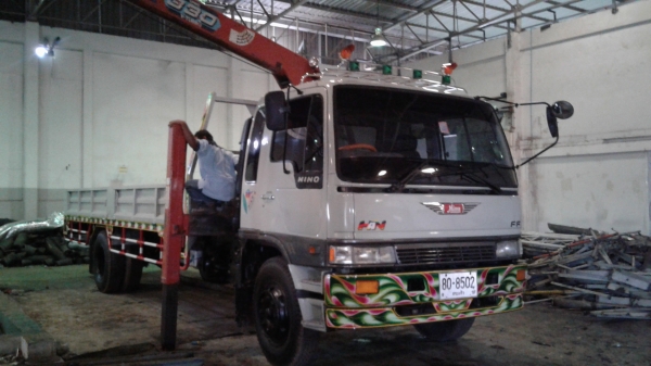 ขายด่วน รถ 6 ล้อ บรรทุกติดเครน HINO FF 195 แรงม้า