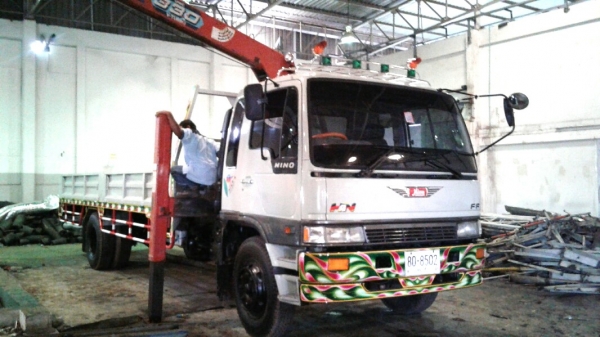 ขายด่วน รถ 6 ล้อ บรรทุกติดเครน HINO FF 195 แรงม้า