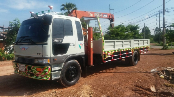 ขายด่วน รถ 6 ล้อ บรรทุกติดเครน HINO FF 195 แรงม้า