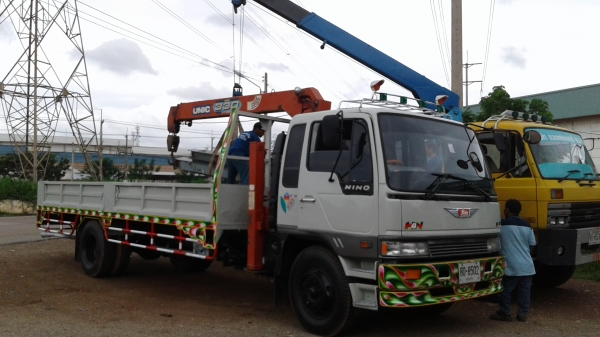 ขายด่วน รถ 6 ล้อ บรรทุกติดเครน HINO FF 195 แรงม้า