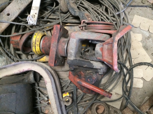 ขายตู้ลำโพงต่อพ่วงราคา9000บาทครับ