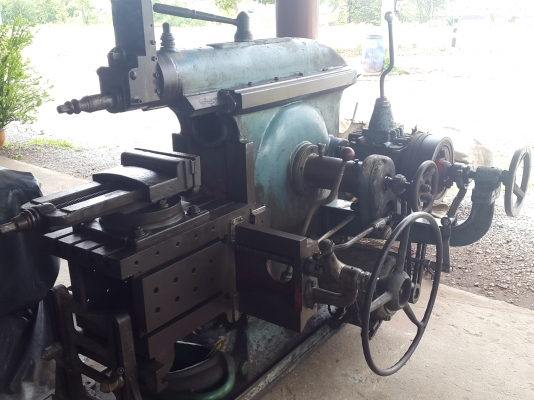 แท่นไส 20 นิ้ว มีปากกาจับชิ้นงานให้ สภาพสวยๆ พร้อมใช้งาน ด่วนๆๆ 33,000